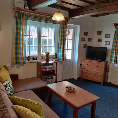 Εξοχικό σπίτι 15 *